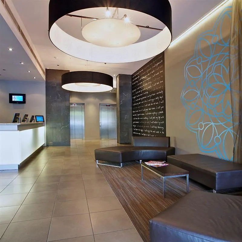 Mantra Hindmarsh Square Hotel Adelaide