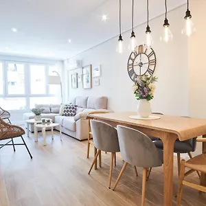 Apartment Arjona Riverside Deluxe By Valcambre
