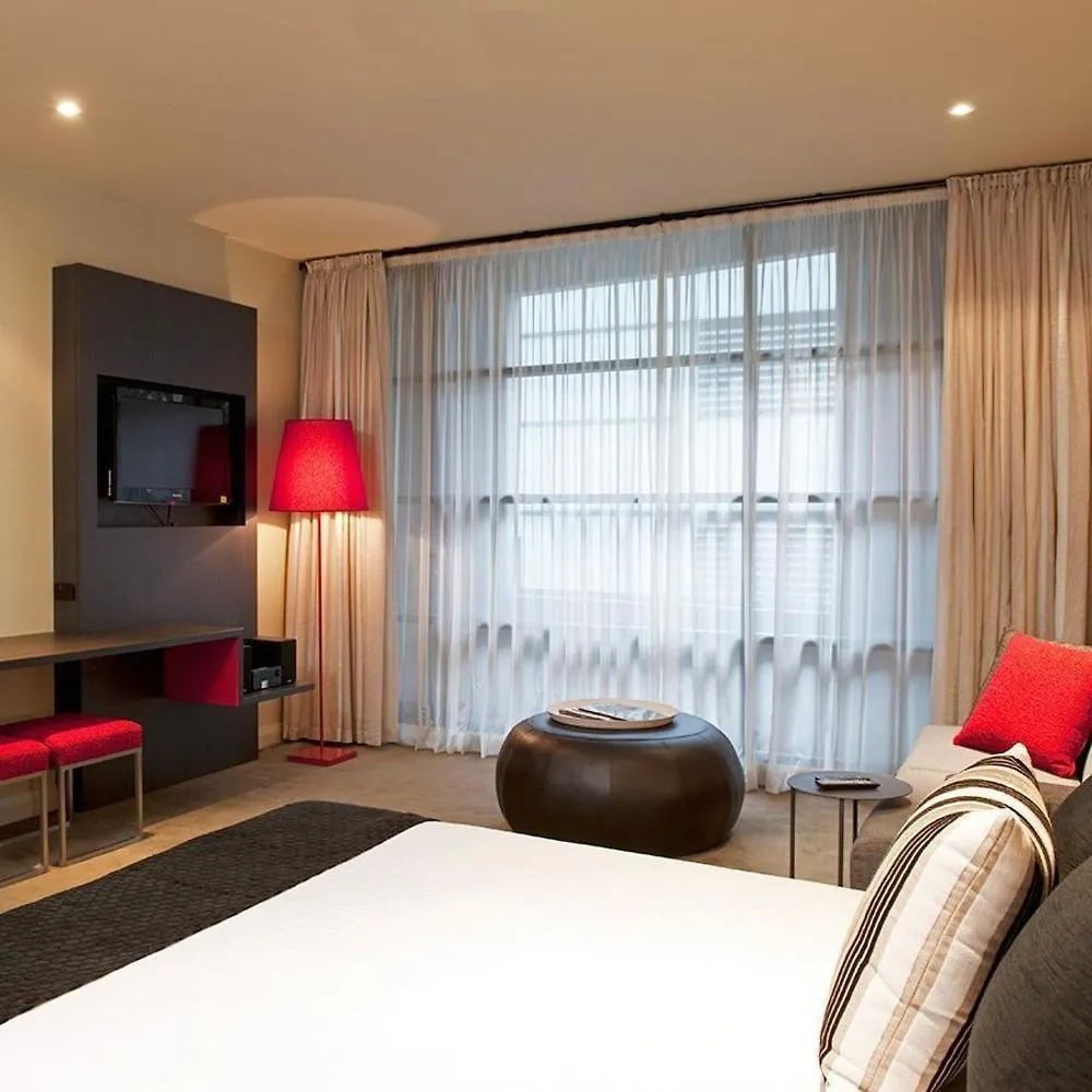 Mantra Hindmarsh Square Hotel Adelaide