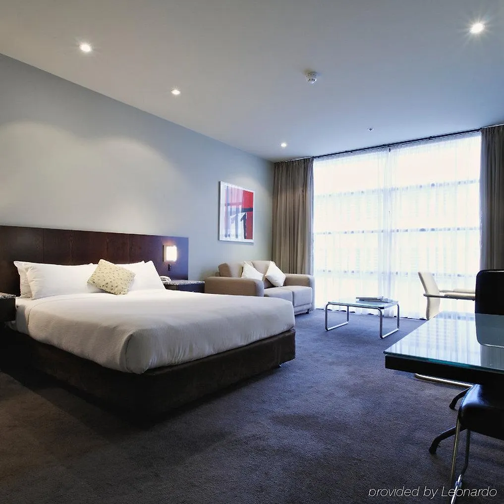 ****  Mantra Hindmarsh Square Hotel Adelaide Australia