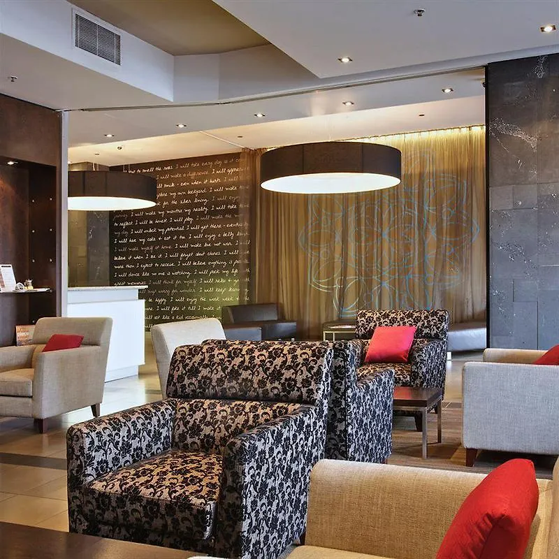 Hotel Mantra Hindmarsh Square Adelaide
