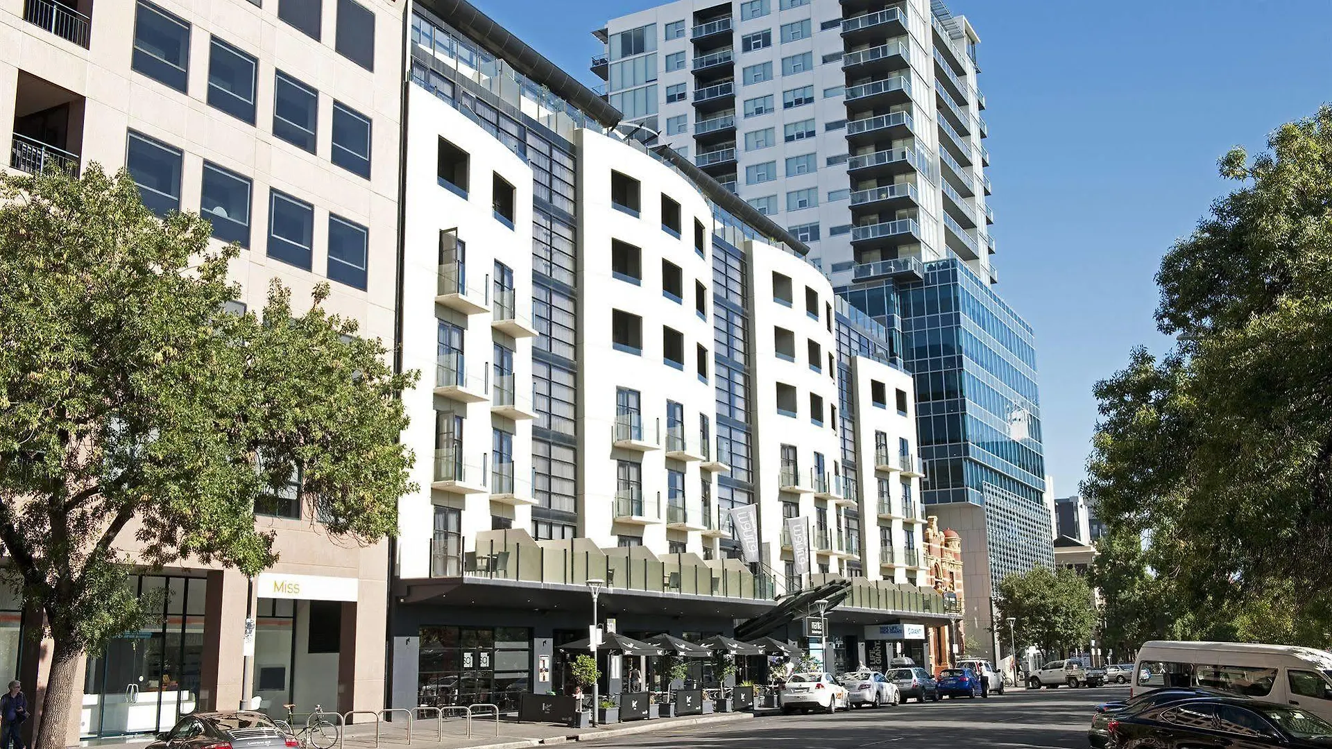 Hotel Mantra Hindmarsh Square Adelaide
